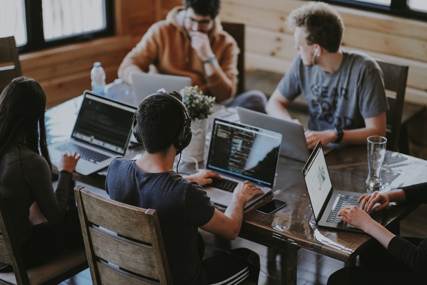 Il team Digital Point assiste aziende e professionisti nei servizi informatici
